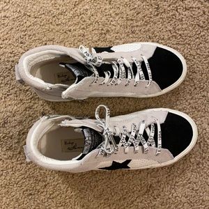 Vintage Havana high top sneakers